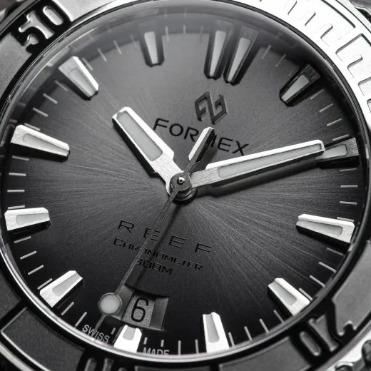 FORMEX REEF 42 AUTOMATIC CHRONOMETER SILVER DIAL - REEF - BRANDS