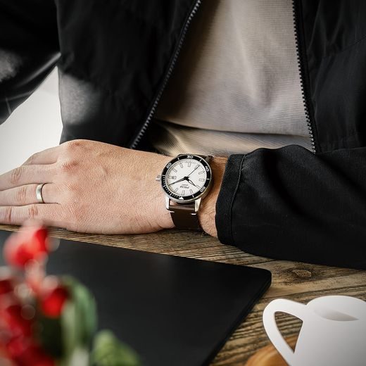 PRIM SPORT 68 AUTOMATIC - A W01P.13255.A - AUTOMATIC - MĂRCI