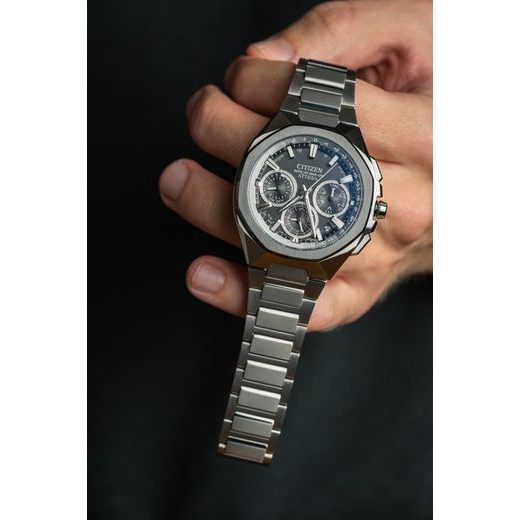 CITIZEN ATTESA SPACESHIP SATELLITE WAVE GPS CC4104-53E - SUPER TITANIUM - ZNAČKY