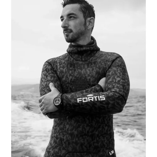 FORTIS MARINEMASTER M-44 DLC BLACK RESIN COSC F8120031 - MARINEMASTER - MĂRCI