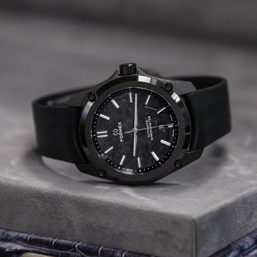 FORMEX ESSENCE LEGGERA FORTYONE AUTOMATIC CHRONOMETER FORGED CARBON BLACK NYLON 0331.4.6399.811 - ESSENCE LEGGERA - ZNAČKY