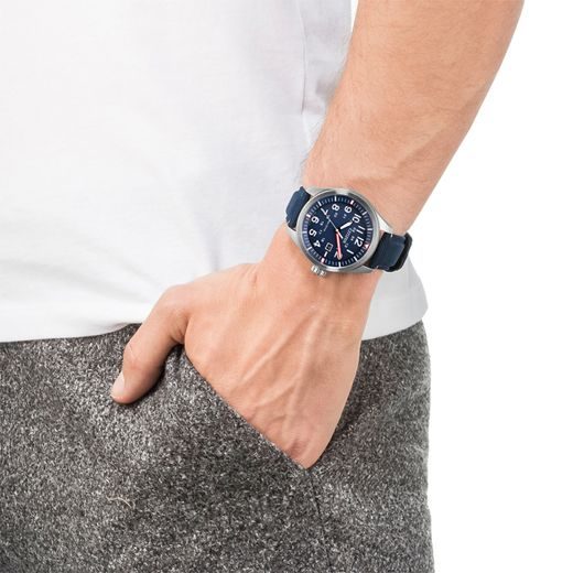 CITIZEN ECO-DRIVE AW5000-16L - SPORTS - ZNAČKY