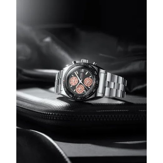 NIVADA GRENCHEN CHRONOSPORT MECAQUARTZ SALMON - AUTOCHRON - ZNAČKY