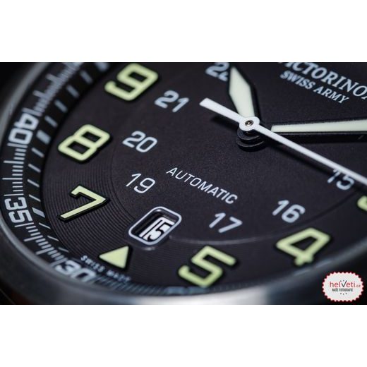 VICTORINOX AIRBOSS MECHANICAL 241507 - AIRBOSS - ZNAČKY