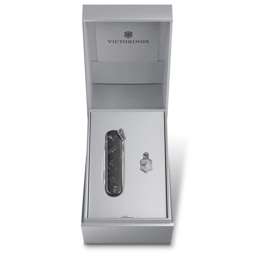 NŮŽ VICTORINOX CLASSIC SD BRILLIANT CARBON 0.6221.90 - POCKET KNIVES - ACCESSORIES