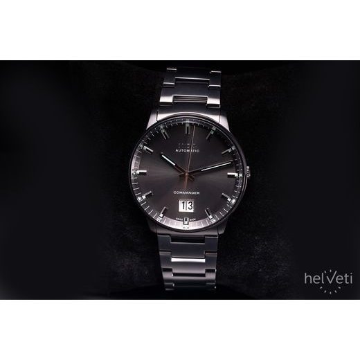 MIDO COMMANDER BIG DATE M021.626.33.061.00 - COMMANDER - ZNAČKY