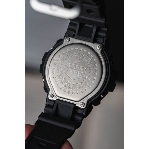 CASIO G-SHOCK DW-6900TR-1ER 30TH ANNIVERSARY - G-SHOCK - ZNAČKY