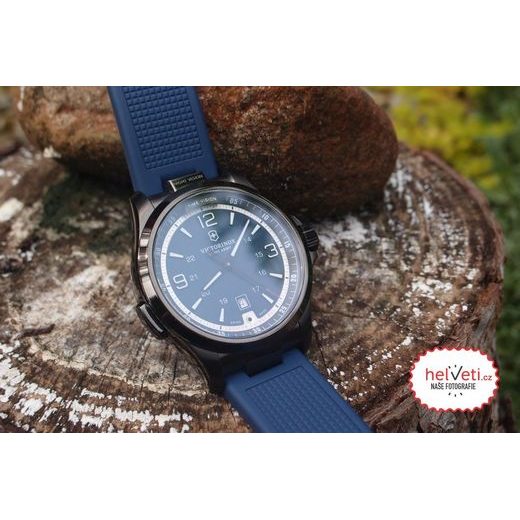 VICTORINOX NIGHT VISION 241707 - VICTORINOX - ZNAČKY