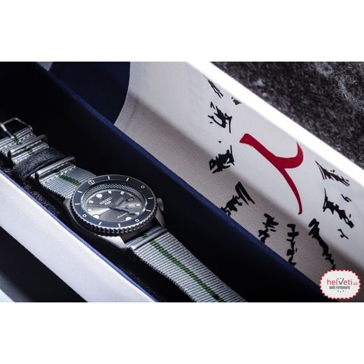 SEIKO 5 SPORTS SHIKAMARU NARA LIMITED EDITION SRPF75K1 - SEIKO - ZNAČKY