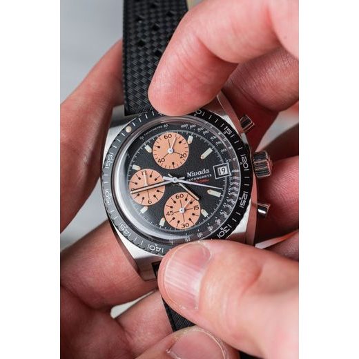 NIVADA GRENCHEN CHRONOSPORT MECAQUARTZ SALMON - AUTOCHRON - ZNAČKY