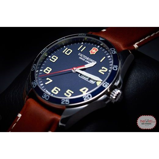 VICTORINOX FIELDFORCE 241848 - FIELDFORCE - ZNAČKY