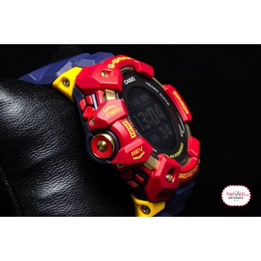 CASIO G-SHOCK G-SQUAD GBD-H1000BAR-4ER FC BARCELONA LIMITED EDITION - G-SHOCK - ZNAČKY