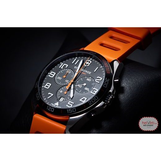 VICTORINOX FIELDFORCE SPORT CHRONO 241893 - FIELDFORCE - ZNAČKY