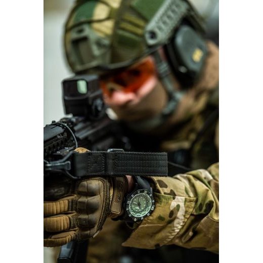 TRASER P99 Q TACTICAL GREEN PRYŽ - TACTICAL - ZNAČKY