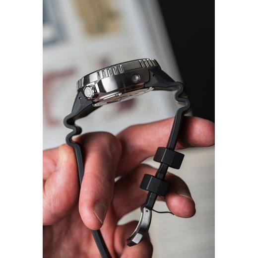 CITIZEN PROMASTER PROFESSIONAL DIVER 300 ECO-DRIVE BN1024-01E - PROMASTER - BRANDS