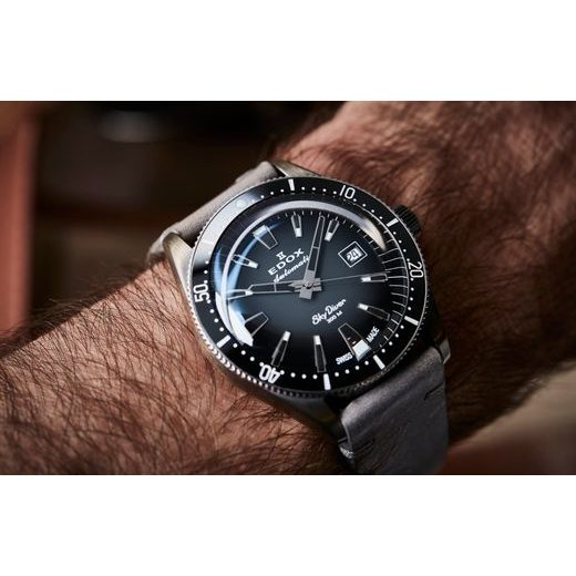 EDOX SKYDIVER DATE AUTOMATIC 80126-3VIN-GDN LIMITED EDITION - SKYDIVER - ZNAČKY