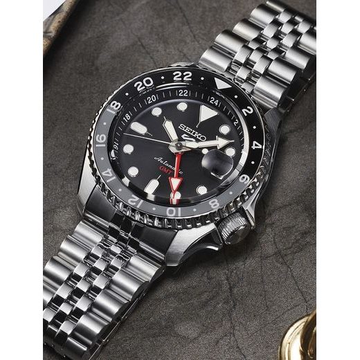 SEIKO 5 SPORTS GMT SERIES SSK001K1 - SEIKO 5 SPORTS 2019 - ZNAČKY