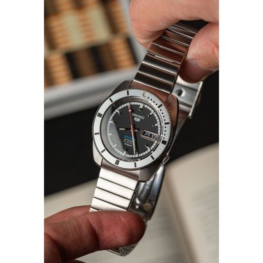SEIKO 5 SPORTS SRPL05K1 HERITAGE DESIGN RE-CREATION LIMITED EDITION - SEIKO 5 - ZNAČKY