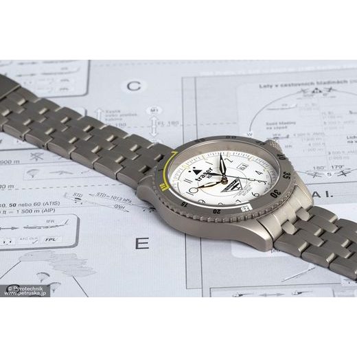 TRASER BÜCKER AUTOMATIC TITAN WHITE TITAN - TRASER - ZNAČKY