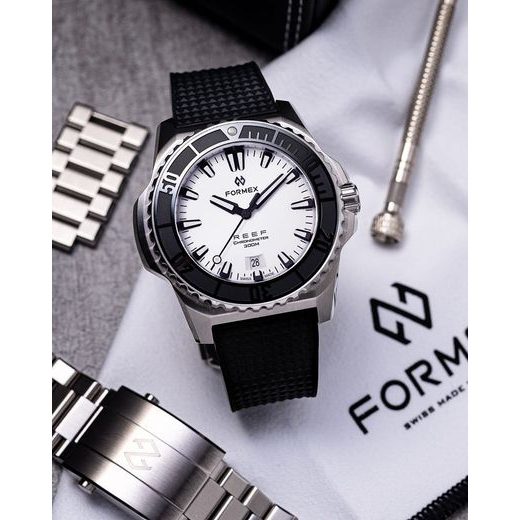 FORMEX REEF 42 AUTOMATIC CHRONOMETER WHITE DIAL - REEF - BRANDS