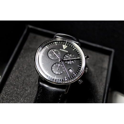JUNKERS BAUHAUS CHRONOGRAF 912.01.02 - BAUHAUS - ZNAČKY