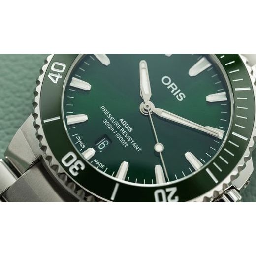 ORIS AQUIS DATE 41,5 MM 01 733 7787 4157-07 8 22 04PEB - AQUIS - BRANDS