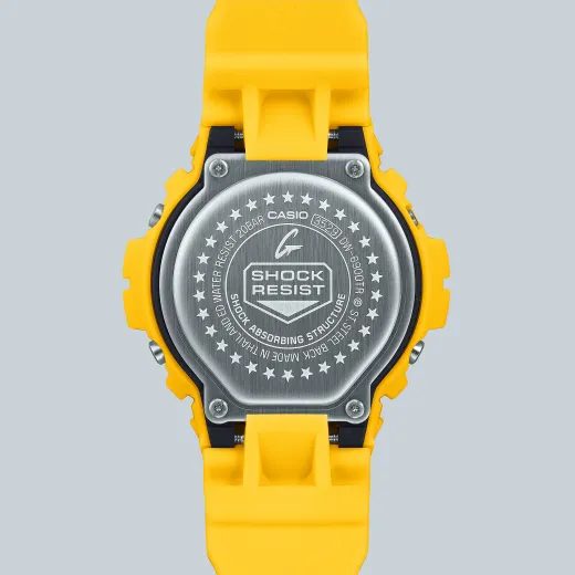 CASIO G-SHOCK DW-6900TR-9ER 30TH ANNIVERSARY - G-SHOCK - ZNAČKY