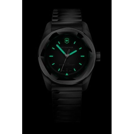 VICTORINOX CONCEPT ONE SOLAR 242055 - CONCEPT ONE - ZNAČKY