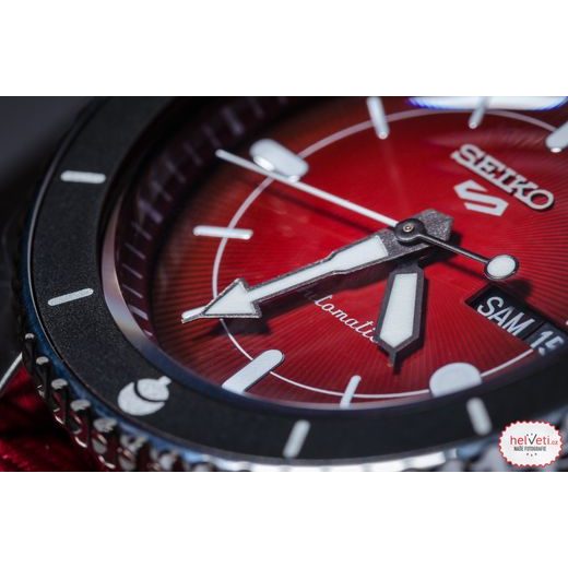 SEIKO 5 SPORTS SARADA UCHIHA LIMITED EDITION SRPF67K1 - NARUTO & BORUTO - ZNAČKY