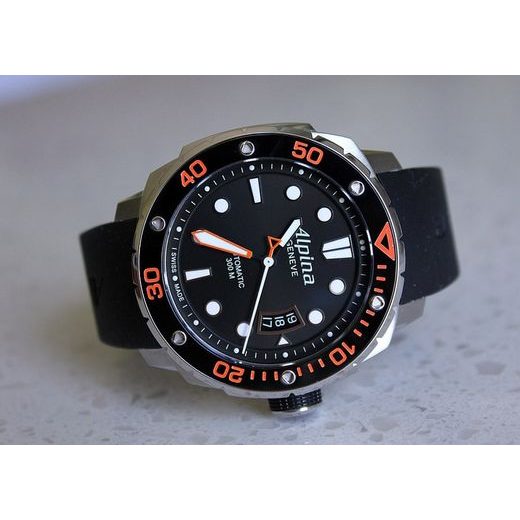 ALPINA SEASTRONG DIVER 300 AUTOMATIC AL-525LBO4V26 - ALPINA - ZNAČKY