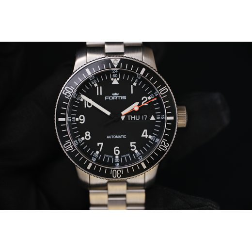 FORTIS B-42 OFFICIAL COSMONAUTS 647-10-11-M