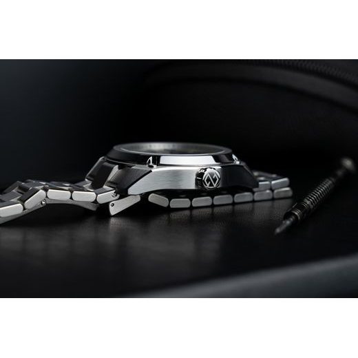 FORMEX ESSENCE FORTYONE AUTOMATIC CHRONOMETER MALACHITE STEEL BRACELET 0334.1.6690.100 - ESSENCE - ZNAČKY