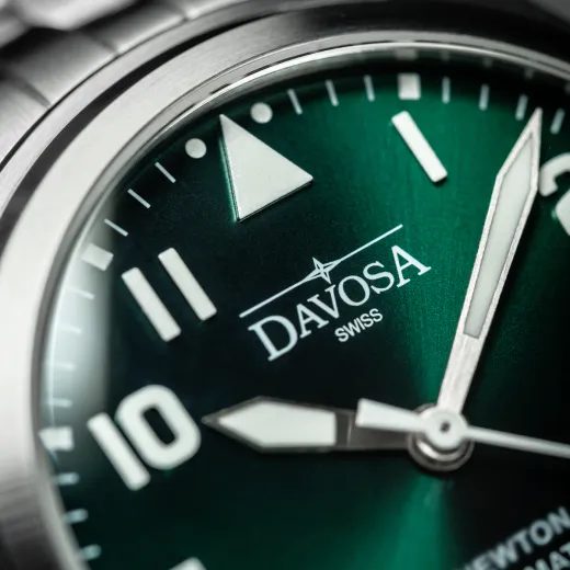 DAVOSA NEWTON PILOT AUTOMATIC 161.530.70 - PILOT - ZNAČKY