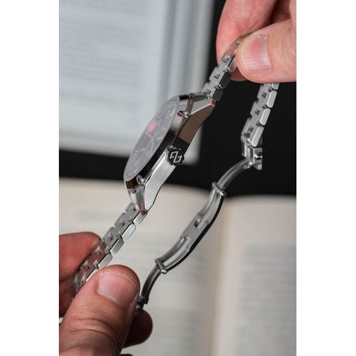 FORMEX ESSENCE FORTYTHREE AUTOMATIC CHRONOMETER GAMARET STEEL BRACELET 0330.1.6671.100 - ESSENCE - BRANDS