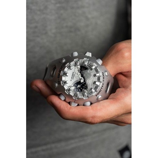 CASIO G-SHOCK GA-V01A-8AER - G-SHOCK - ZNAČKY