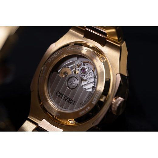 CITIZEN SERIES 8 GMT AUTOMATIC LIMITED EDITION NB6032-53P - SERIES 8 - ZNAČKY