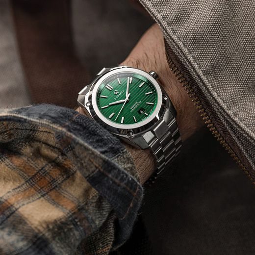 FORMEX ESSENCE FORTYTHREE AUTOMATIC CHRONOMETER GREEN - ESSENCE - BRANDS