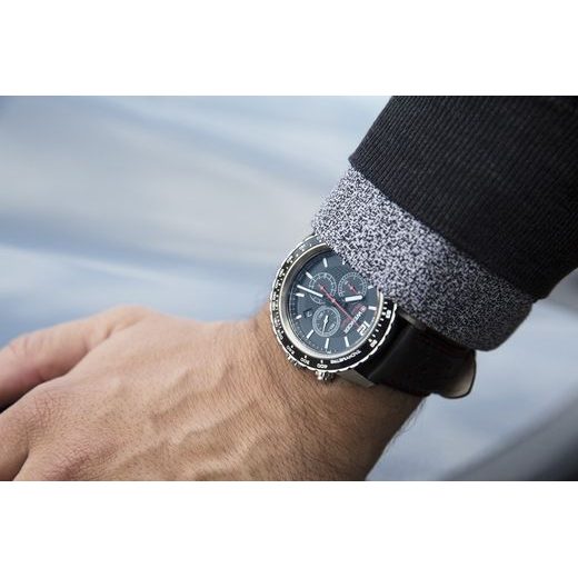 WENGER ROADSTER BLACK NIGHT CHRONO 01.0853.105 - WENGER - MĂRCI