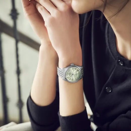 SEIKO PRESAGE CLASSIC SERIES HCC002J1 ’WAKATAKE-IRO’ - PRESAGE - ZNAČKY