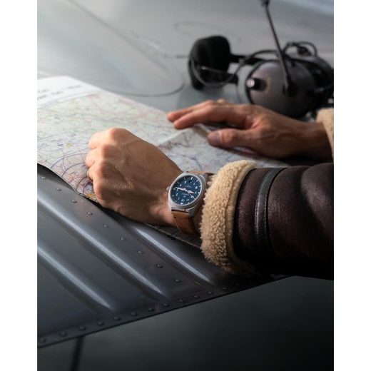 FORMEX AIRFIELD AUTOMATIC HORIZON BLUE ELECTRIC BLUE NYLON-VELCRO 0661.1.6536.844Y - FIELD AUTOMATIC - MĂRCI