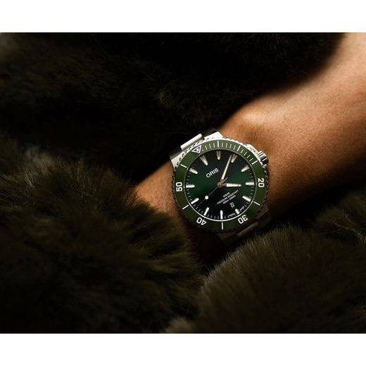 ORIS AQUIS DATE 43,5 MM 01 733 7789 4157-07 8 23 04PEB - AQUIS - BRANDS