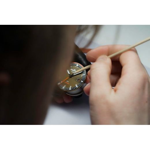 FORTIS FLIEGER F-41 WERK 7 TACTICAL GREEN LIMITED EDITION F4220031 - FLIEGER - ZNAČKY