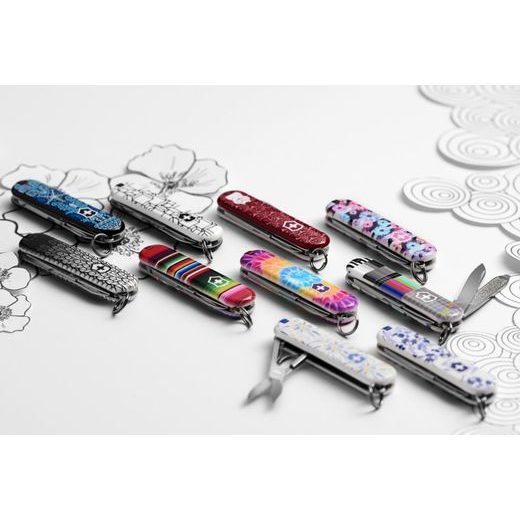 VICTORINOX CLASSIC LIMITED EDITION 2021 CUBIC ILLUSION KNIFE - POCKET KNIVES - ACCESSORIES