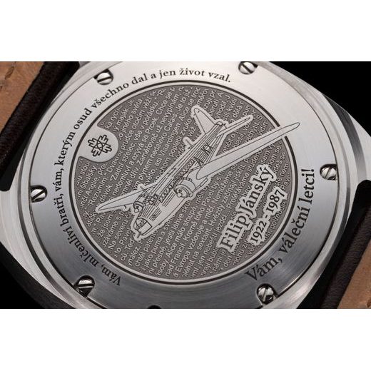 PRIM NEBEŠTÍ JEZDCI LE 93-313-513-00-1 - MANUFACTURE 1949 - ZNAČKY