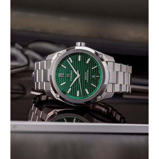 FORMEX ESSENCE FORTYTHREE AUTOMATIC CHRONOMETER GREEN 0330.1.6300.100 - ESSENCE - BRANDS