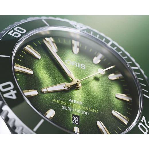 ORIS AQUIS DATE 41,5 MM KELP FOREST LIMITED EDITION 01 733 7787 4187-SET - AQUIS - BRANDS