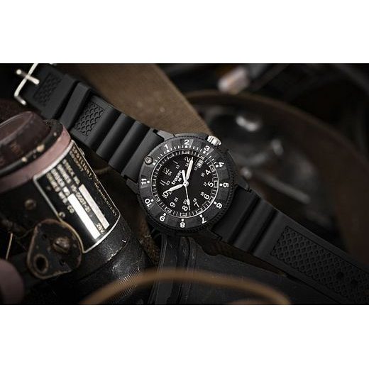 TRASER P65 TACTICAL MISSION BLACK RUBBER - TRASER - BRANDS