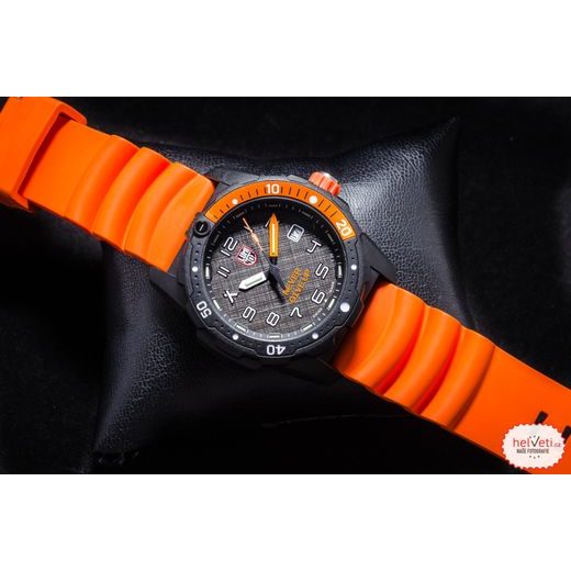 LUMINOX BEAR GRYLLS SURVIVAL 3720 SEA SERIES XB.3729.NGU - BEAR GRYLLS - ZNAČKY