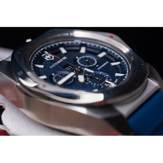 VICTORINOX I.N.O.X. CHRONO 241984 - I.N.O.X. - BRANDS