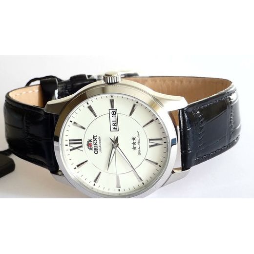 ORIENT CLASSIC TRI STAR FAB0B003W - CLASSIC - ZNAČKY